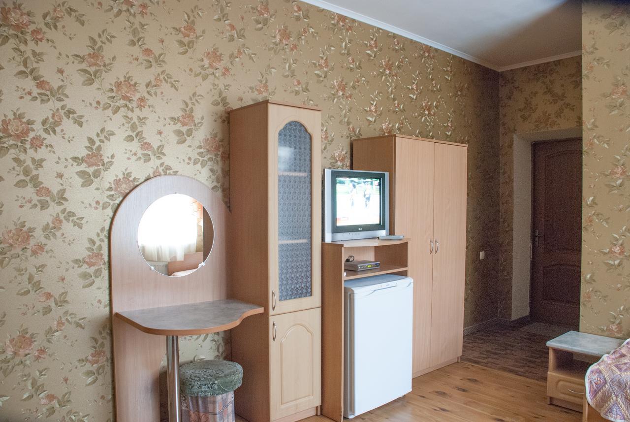 ホテルCitadella Skadovsʼk エクステリア 写真