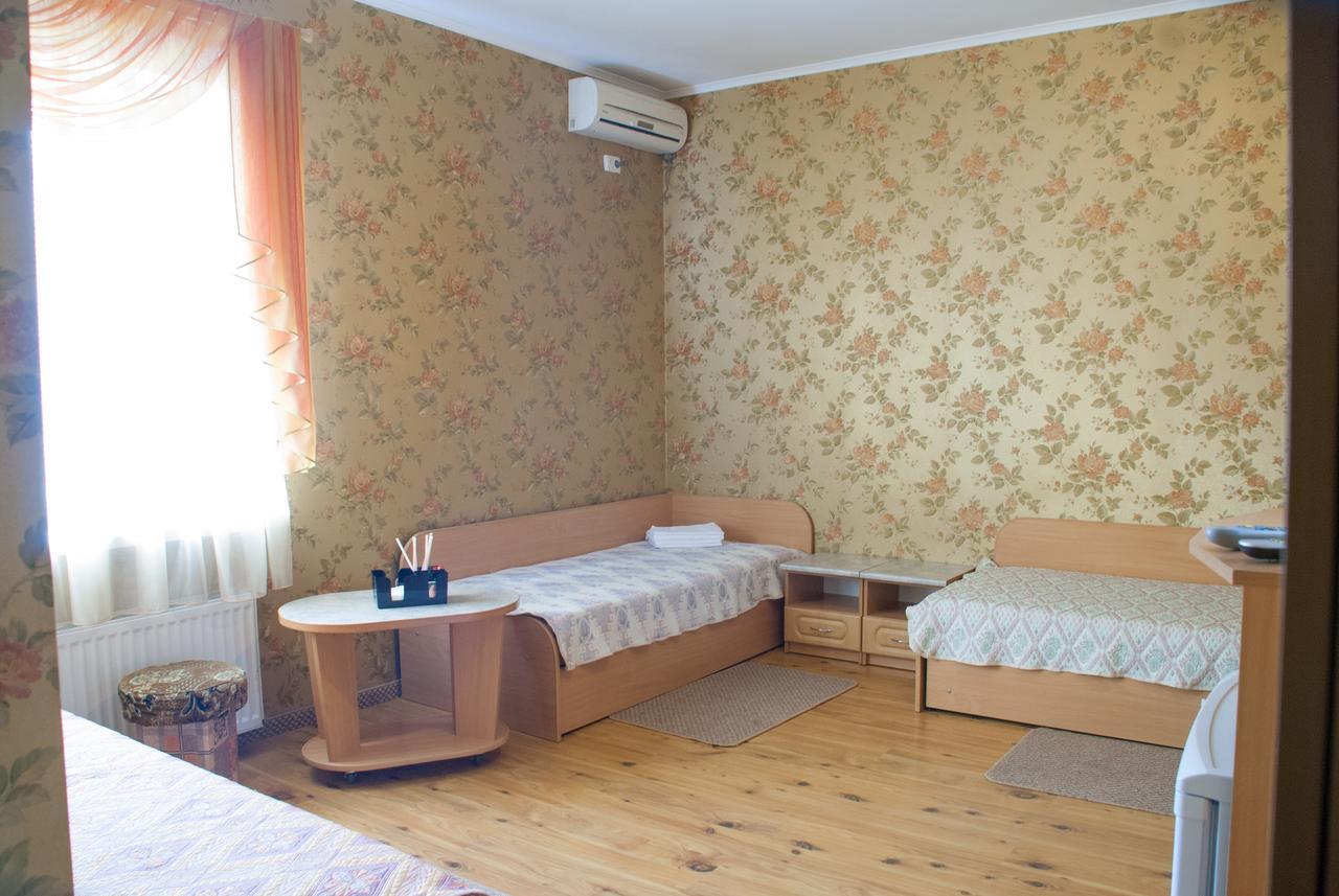 ホテルCitadella Skadovsʼk エクステリア 写真